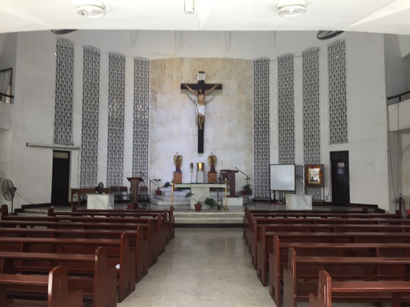 Mapúa Inside Sta. Rita Chapel