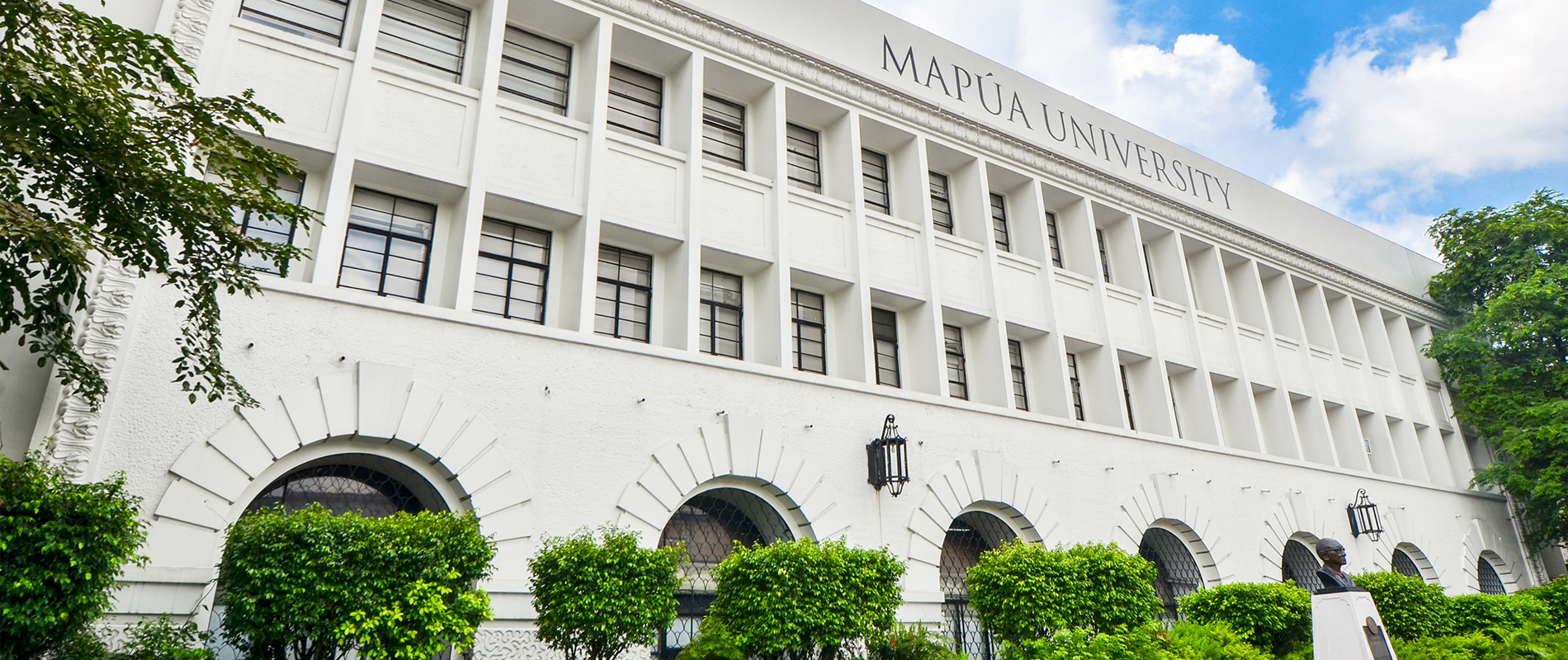 Mapúa school building